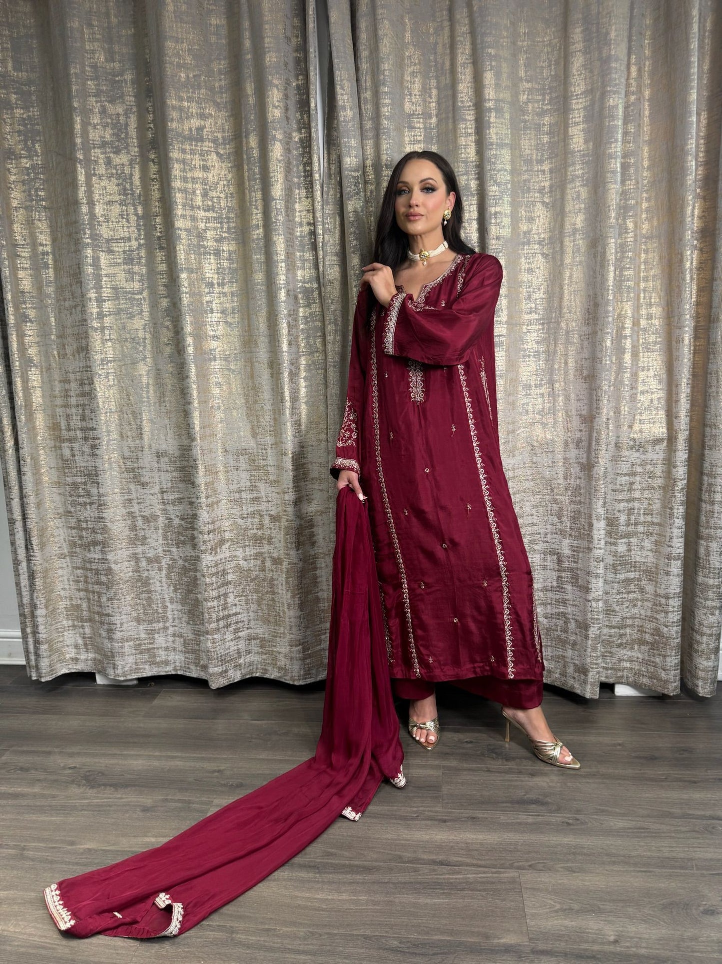MAHROSH – Luxury Eid Edit | 3PC Shisha Silk Ensemble