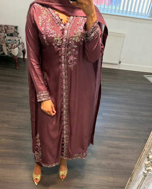 ZAHRA — Luxury Angrakha Ensemble