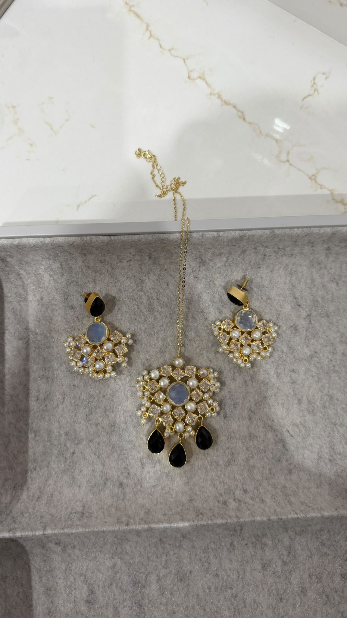 Noor Onyx Mala Set
