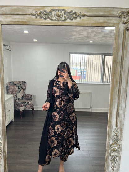 Zimal - Floral Three Piece Summer Southasian Outfit ready to wear