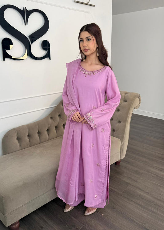 Mahveen – 3 Piece Silk Lawn Suit