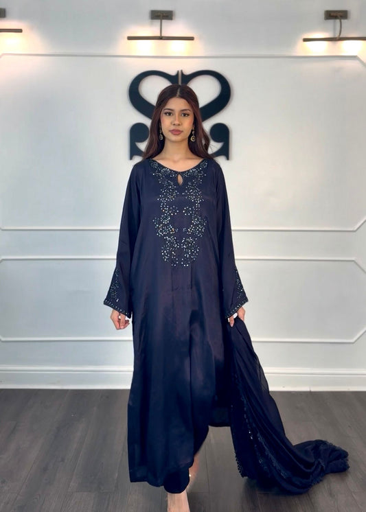 Noir Elegance – 3PC Silk Lawn Collection