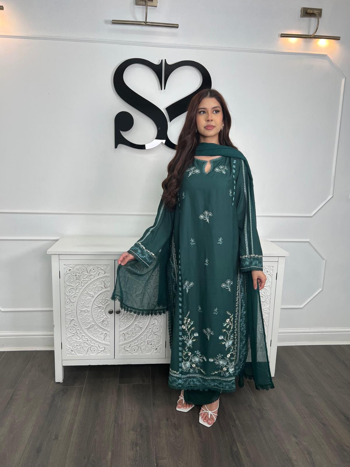 EMILIA – Summer Luxe Collection | 3PC