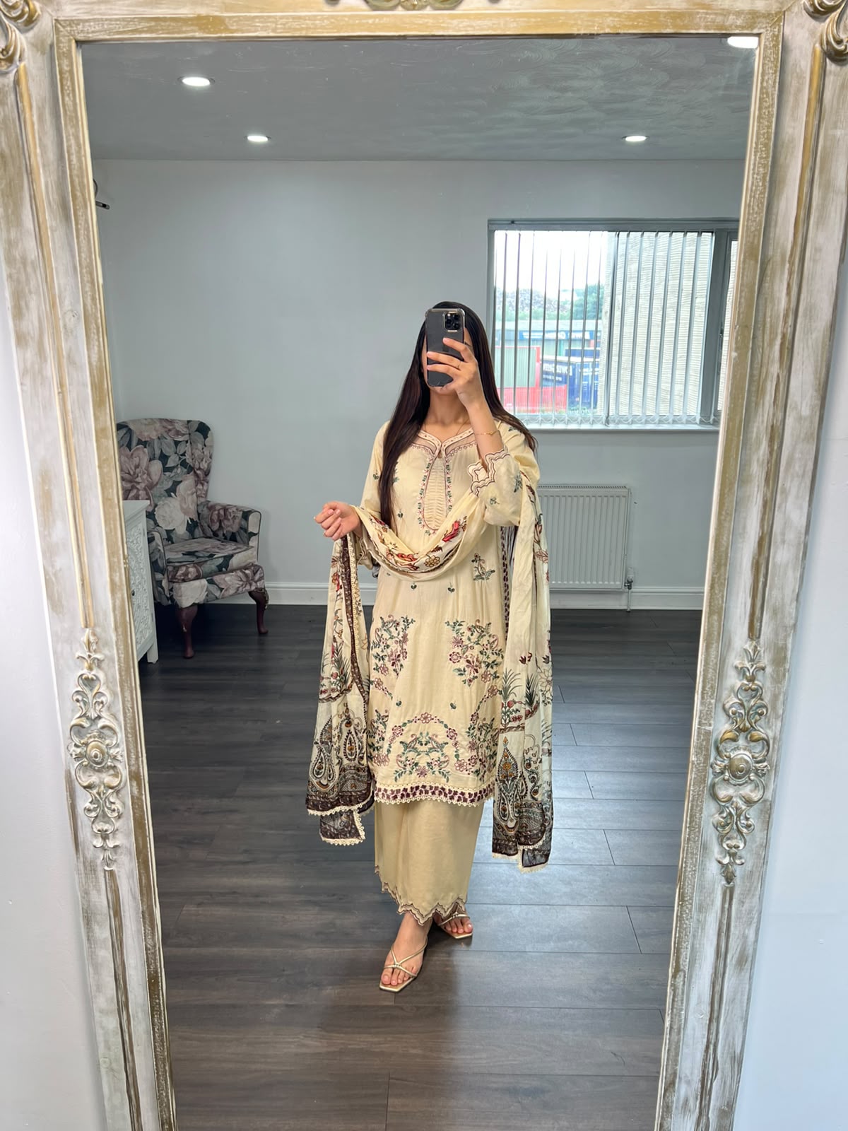 Hannah – Summer Lawn 3 Piece