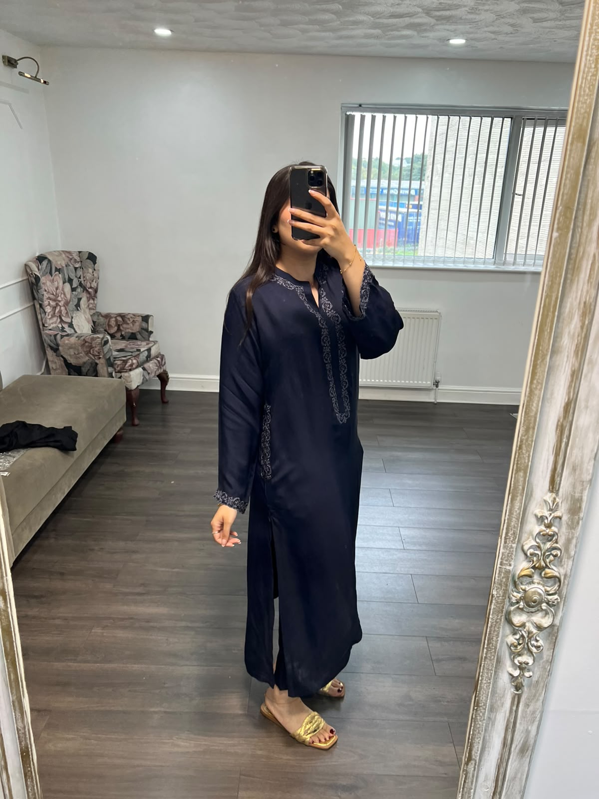 Mehvara – Navy Blue 2 Piece Moss Crepe Set