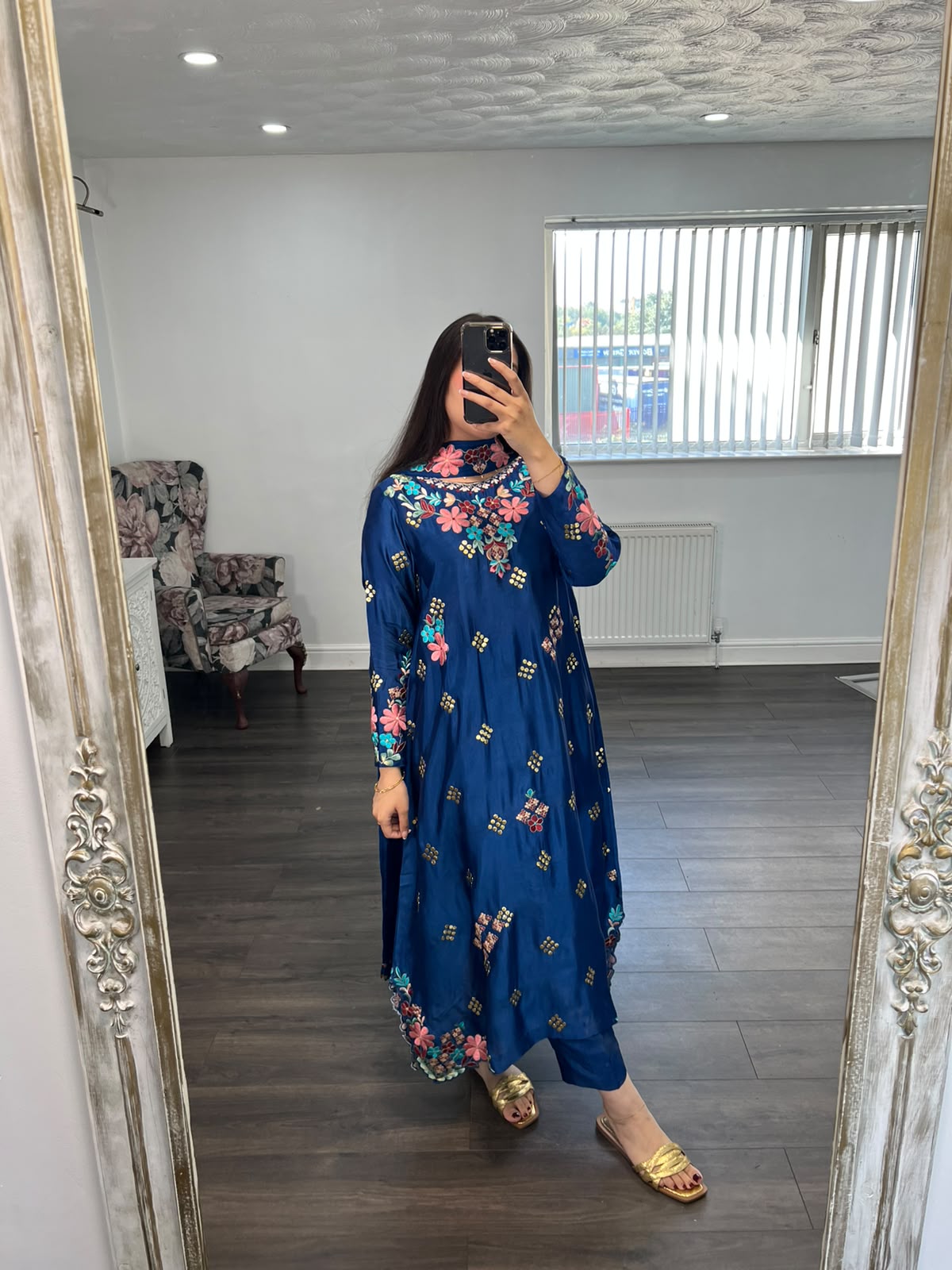 NEEL-E-GUL | Embellished Sheesha Silk 3-Piece