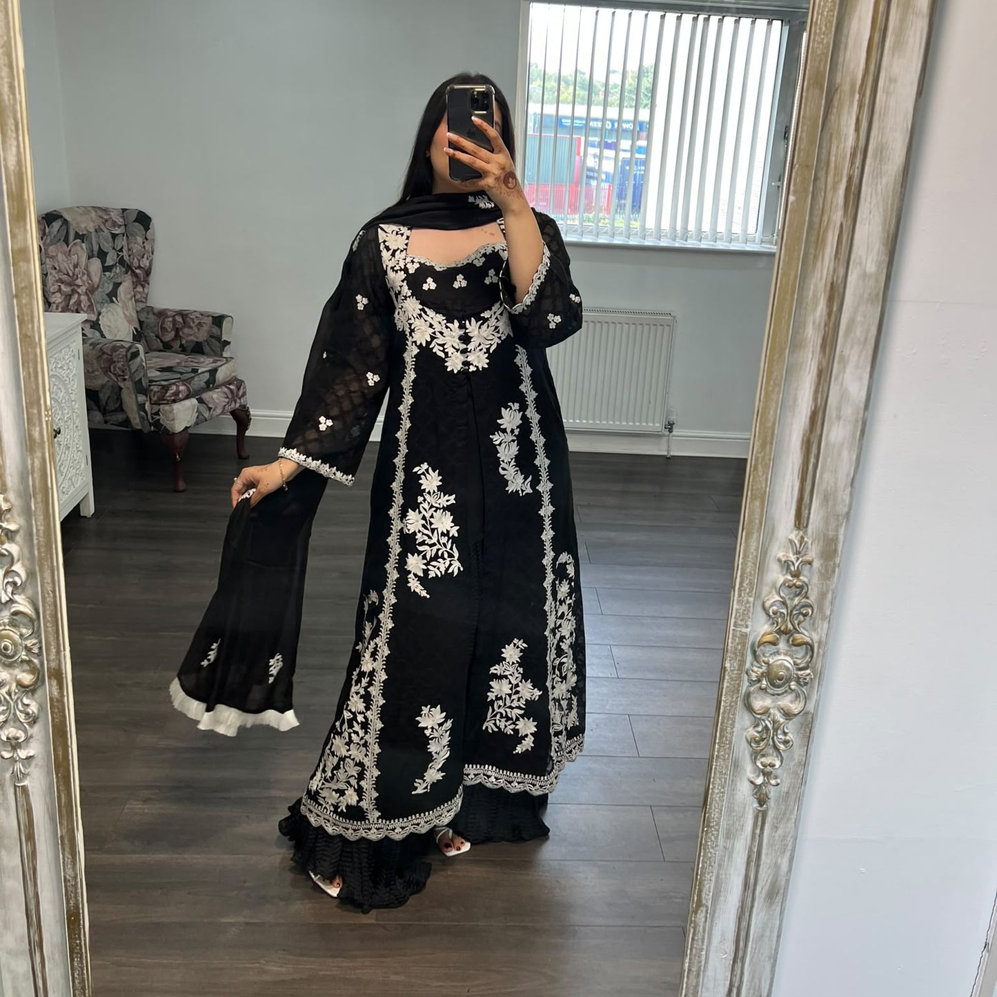 Naqsh-e-Shab – Black & Ivory Embroidered 3-Piece Luxury Pret