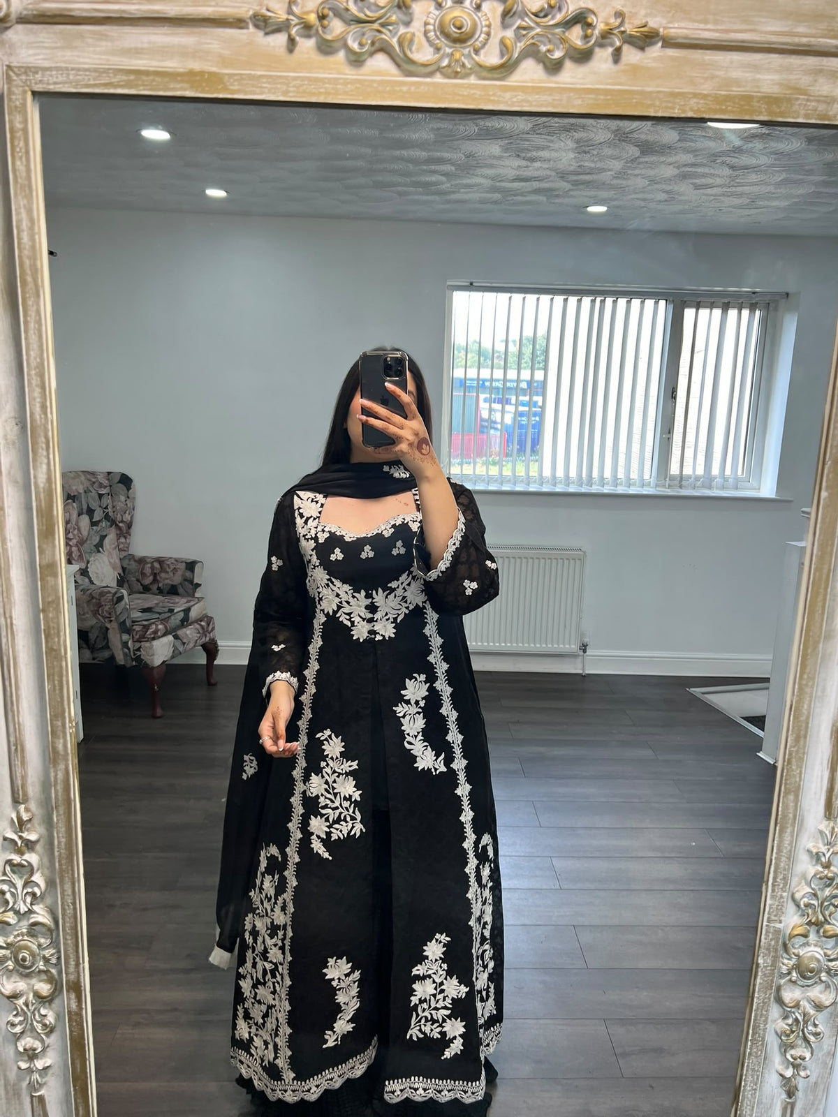Naqsh-e-Shab – Black & Ivory Embroidered 3-Piece Luxury Pret