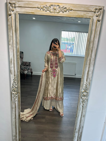 Mehrbano – Gold Embroidered 3-Piece Luxury Pret