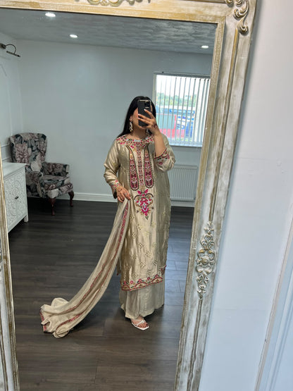 Mehrbano – Gold Embroidered 3-Piece Luxury Pret