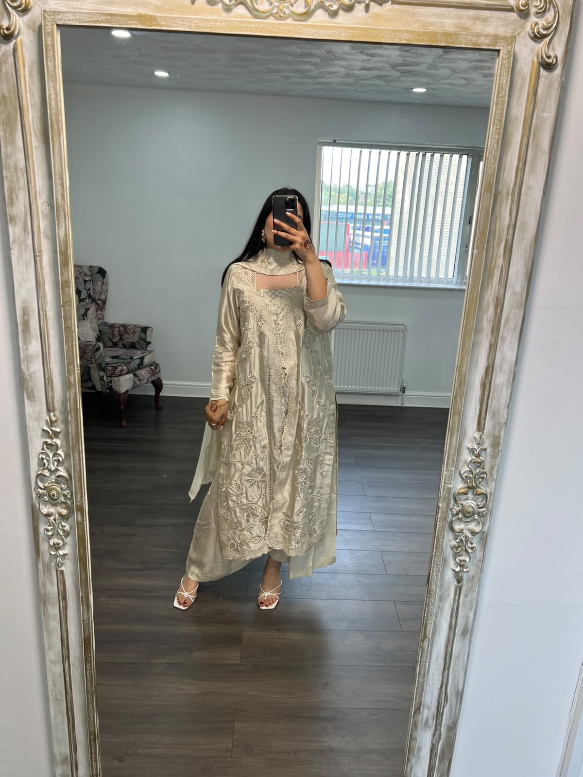 Noor Mahal – Pearl Ivory Embroidered 3-Piece Luxury Pret