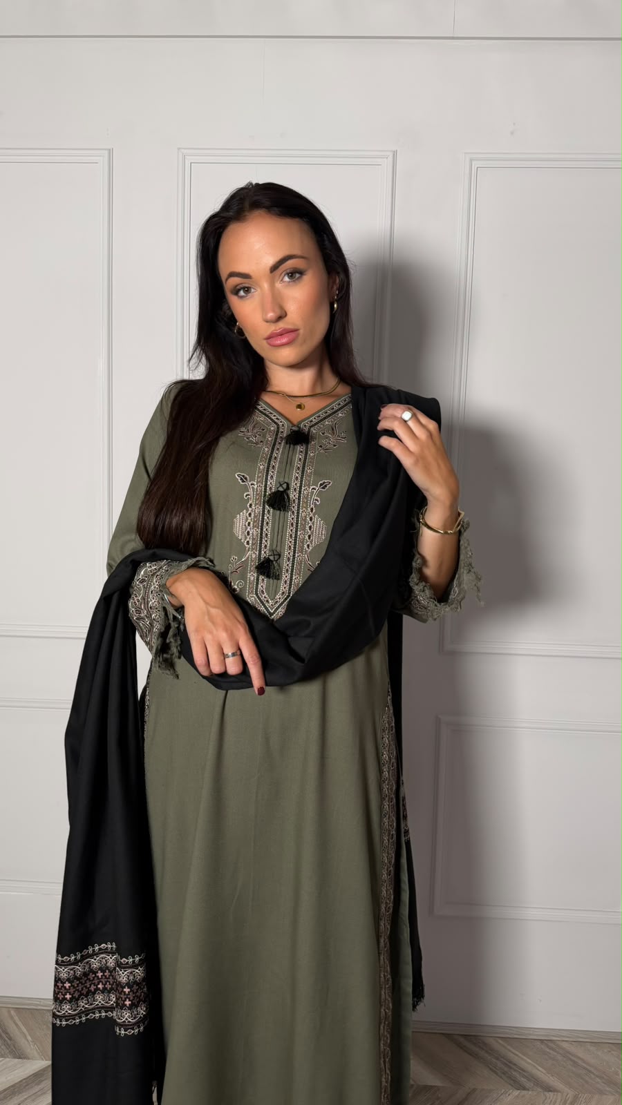 SEHRISH — Viscose Woven Winter 3-Piece Suit with Shawl