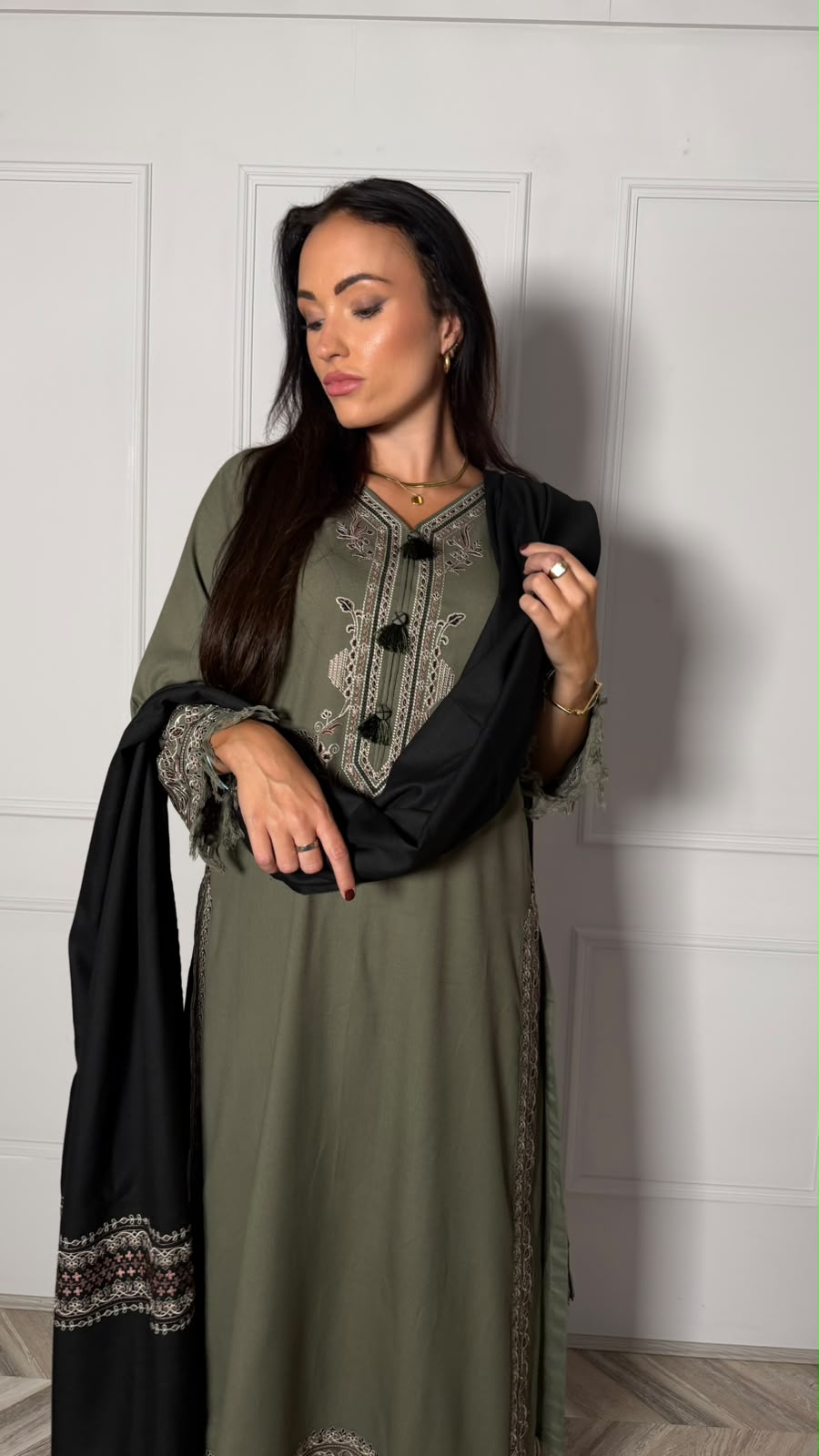 SEHRISH — Viscose Woven Winter 3-Piece Suit with Shawl