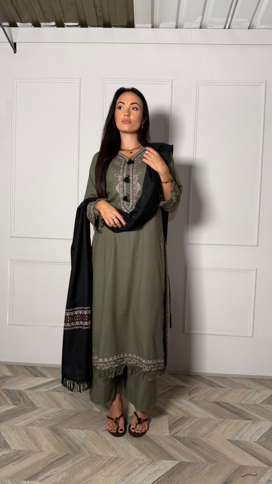 SEHRISH — Viscose Woven Winter 3-Piece Suit with Shawl