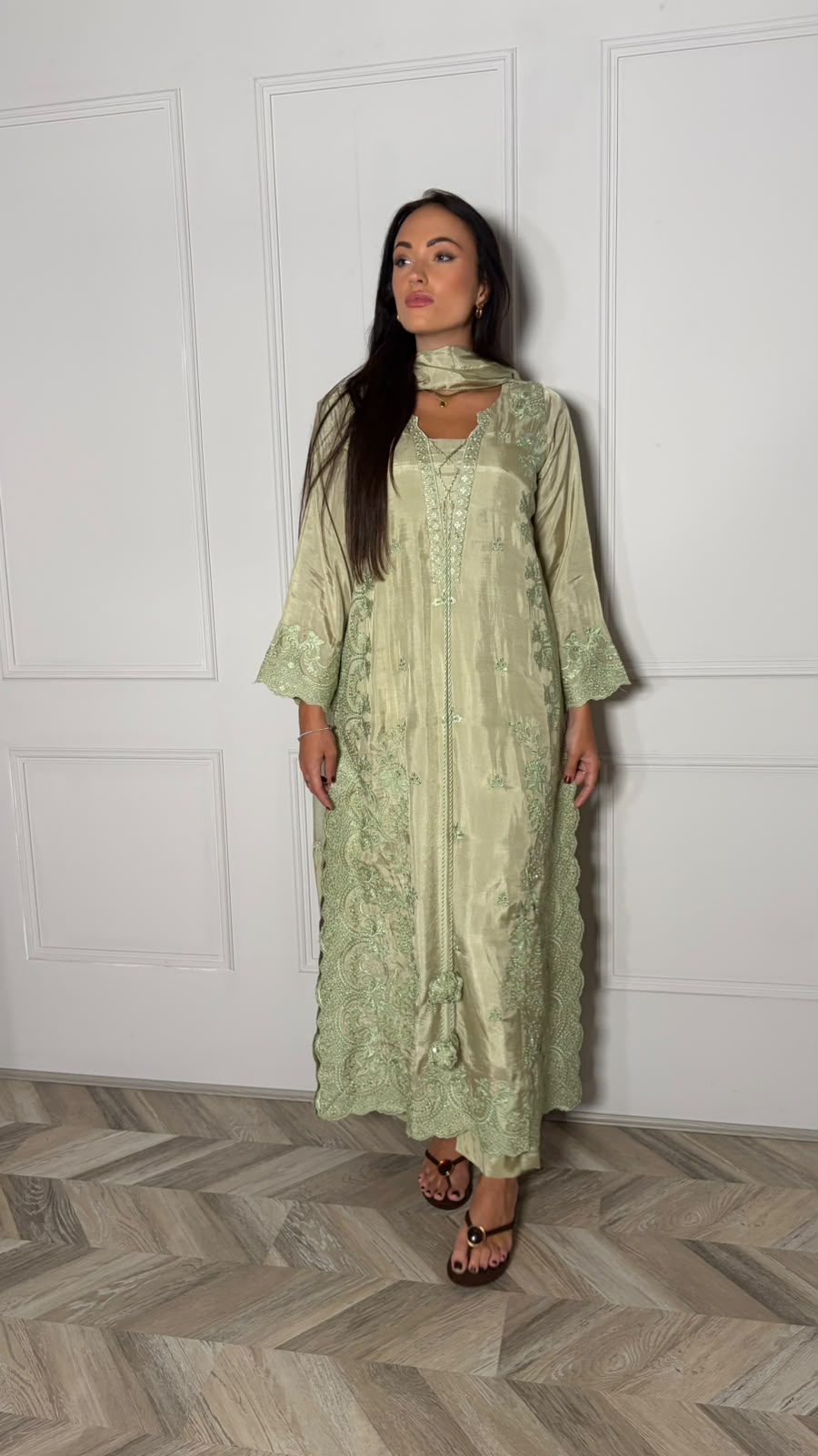 GUL-E-NOOR – Elegant Printed 3 Piece Suit
