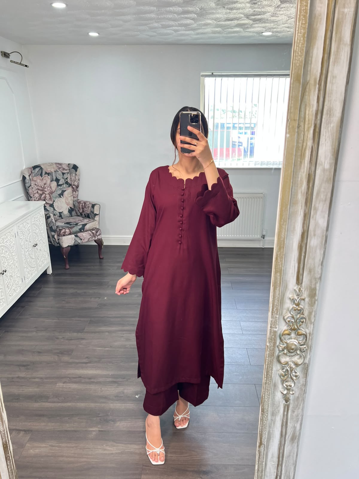 SUNEHRI – Elegant 2 Piece Suit