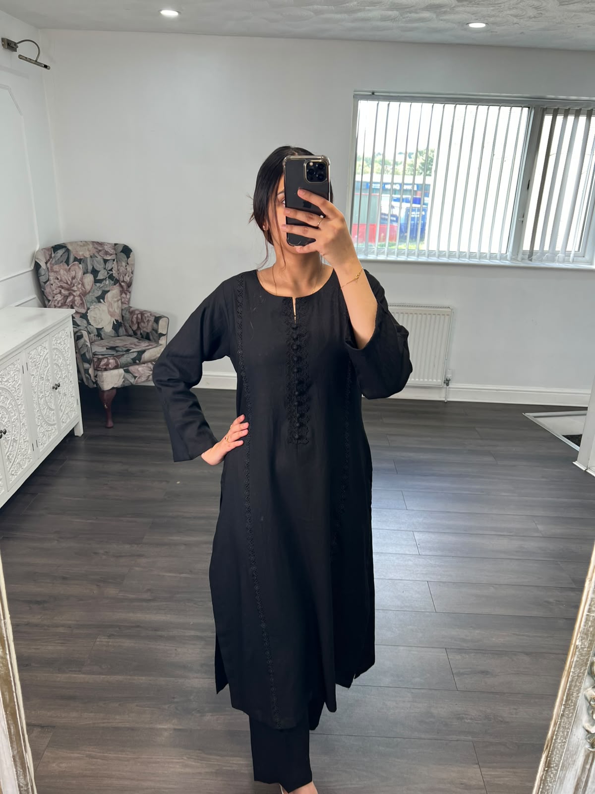 DILARA – Elegant 2 Piece Suit