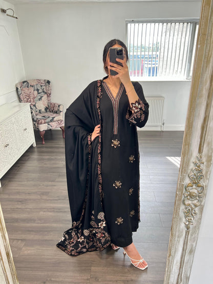 MEHRIZA – 3 Piece Karandi Appliqué Suit