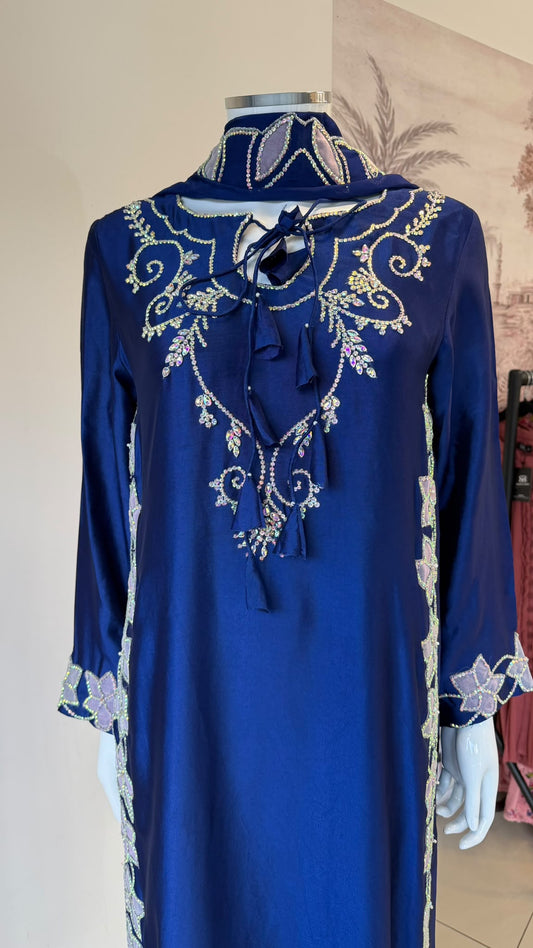 NEELAM ELEGANCE – 3 Piece Sheesha Silk Suit