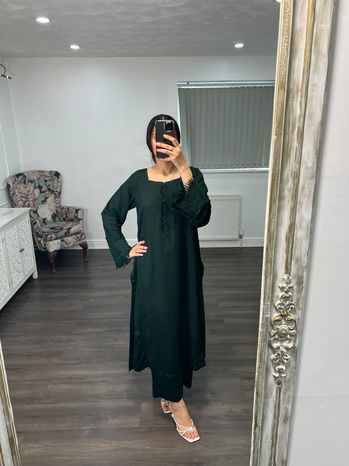 ALINA – 2 Piece Lace Detail Suit