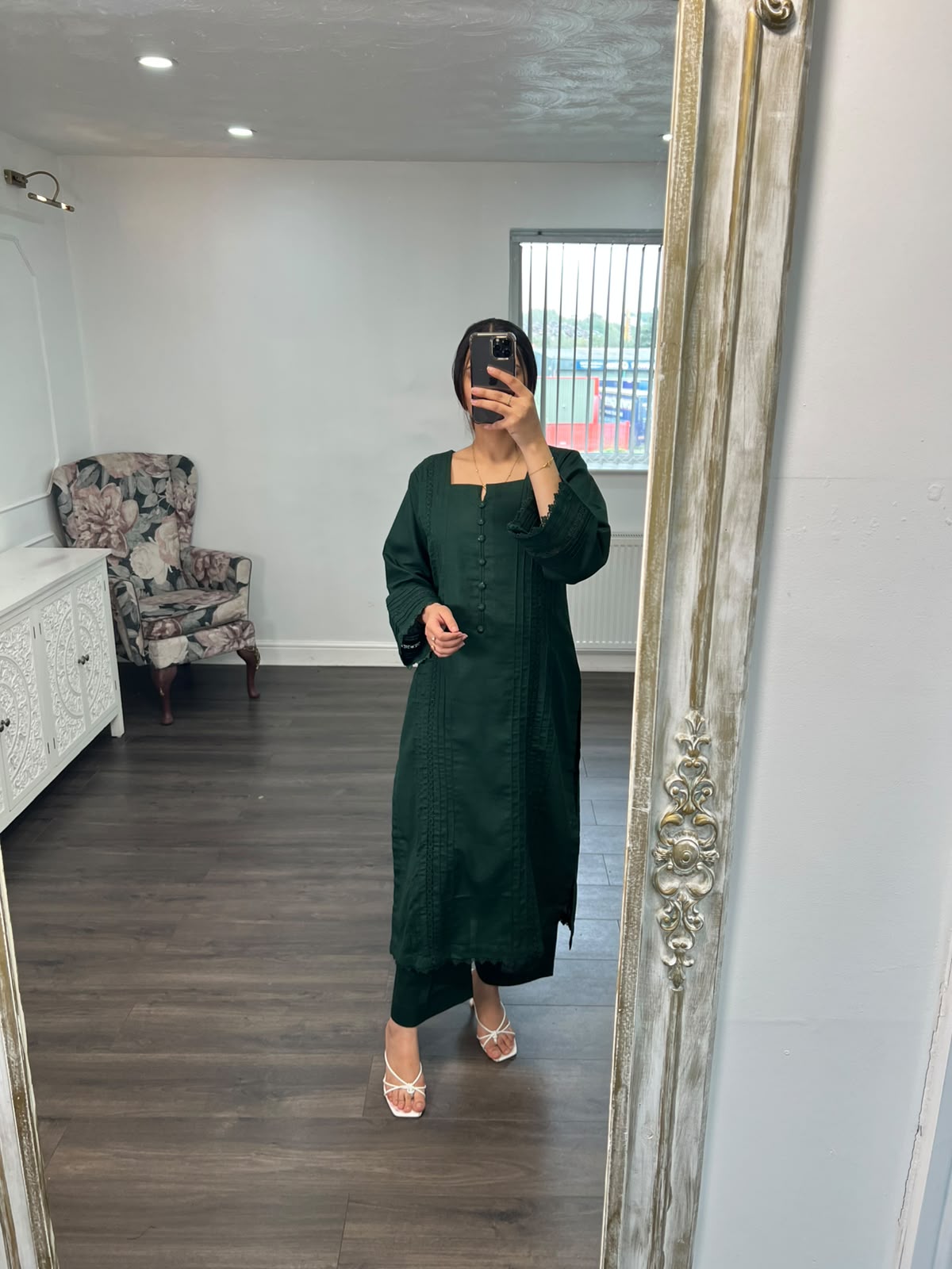 MIRAAL – 2 Piece Signature Pret Suit
