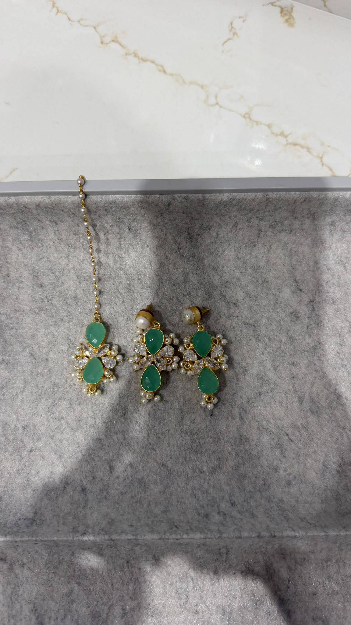 Meher Emerald Jewellery Set