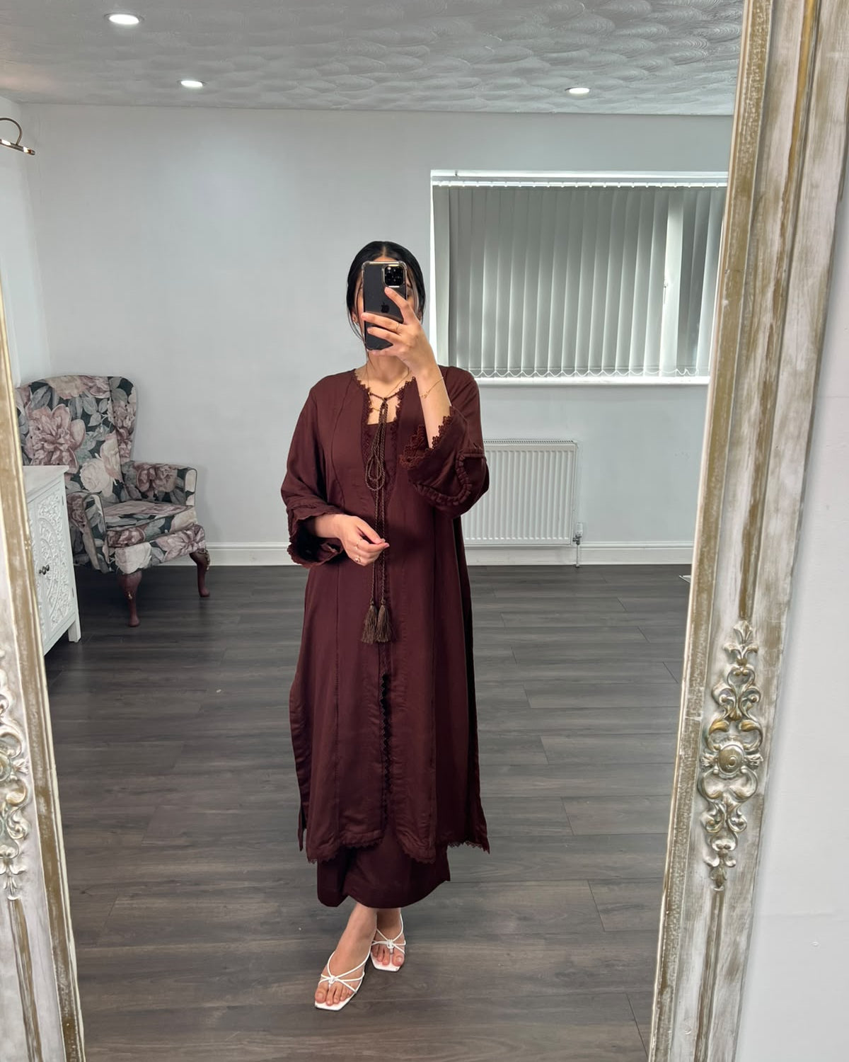 Gulposh – Elegant Maroon 2-Piece Suit
