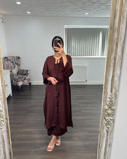 Gulposh – Elegant Maroon 2-Piece Suit