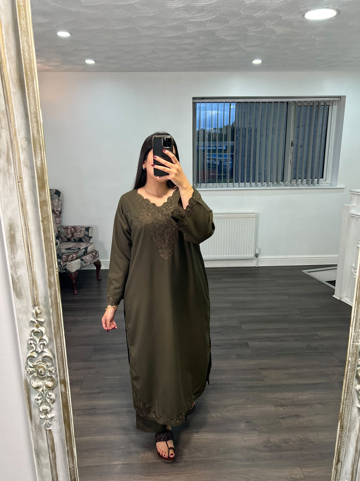 MAHIN – Embroidered Winter Long Dress