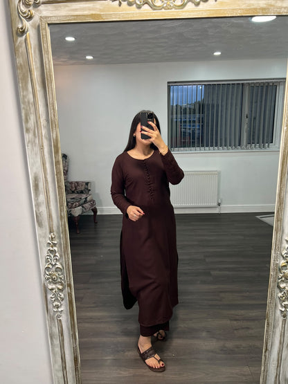MEERUB – Embroidered Winter Long Suit