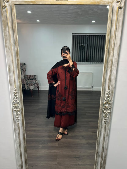 Sobia – 3 Piece Karandi Winter Collection