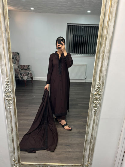 Rhin Jhim Brown – 3 Piece Viscose Woven Winter Wear Suit