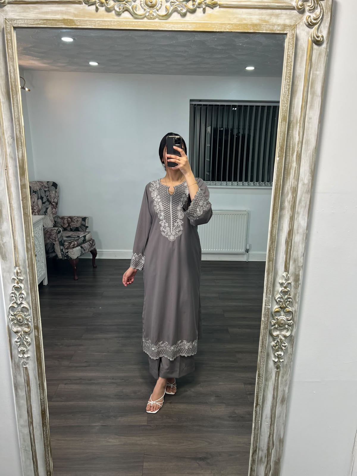 Lily Grey – 2 Piece Outfit
