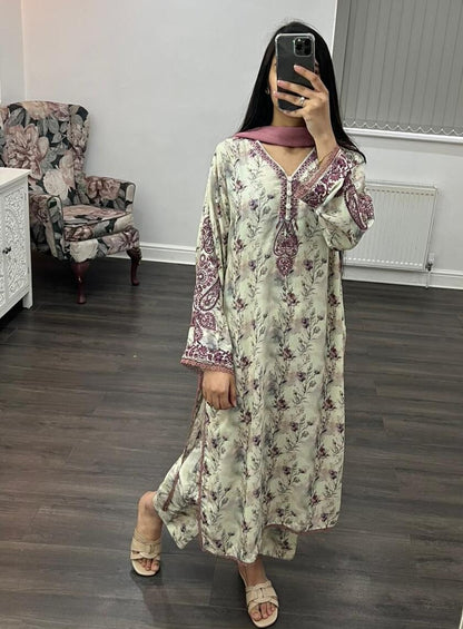 Saim - Three Piece Karandi Printed