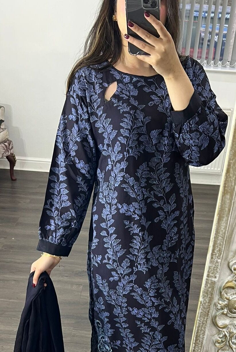 Umm-e-Ayman - Three Piece Winter Edition