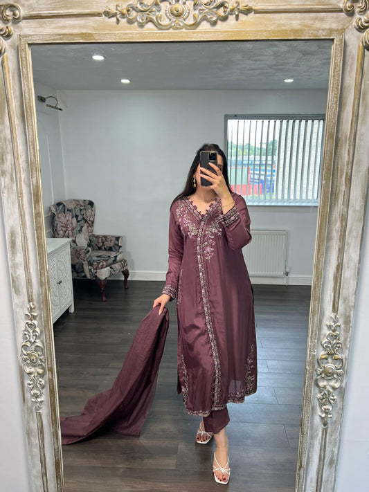ZAHRA — Luxury Angrakha Ensemble